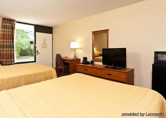 Quality Inn Tupelo Rum bild